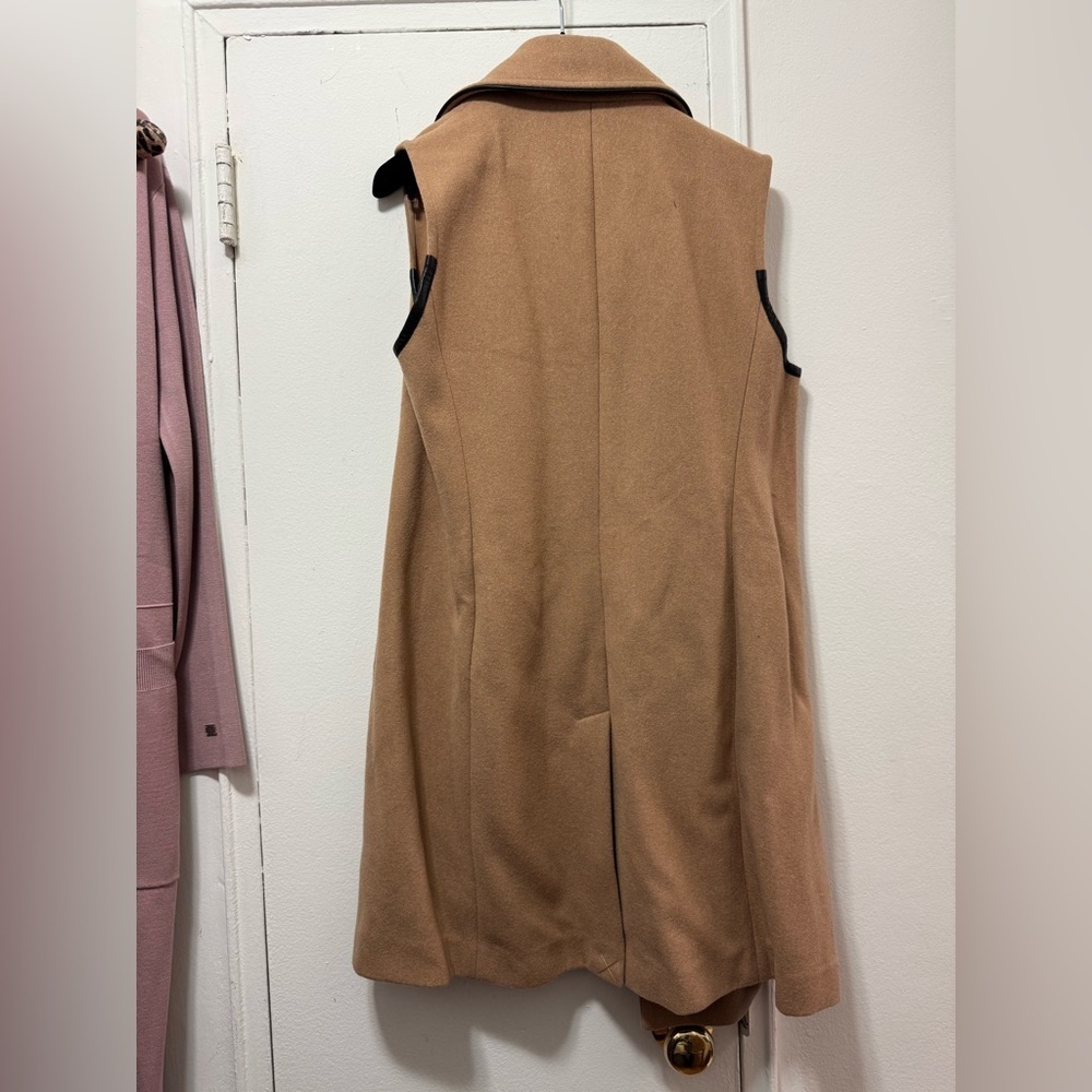 Armani Exchange Camel Wool Long Double Breasted Vest with leather trim XS/Small - Picture 9 of 9